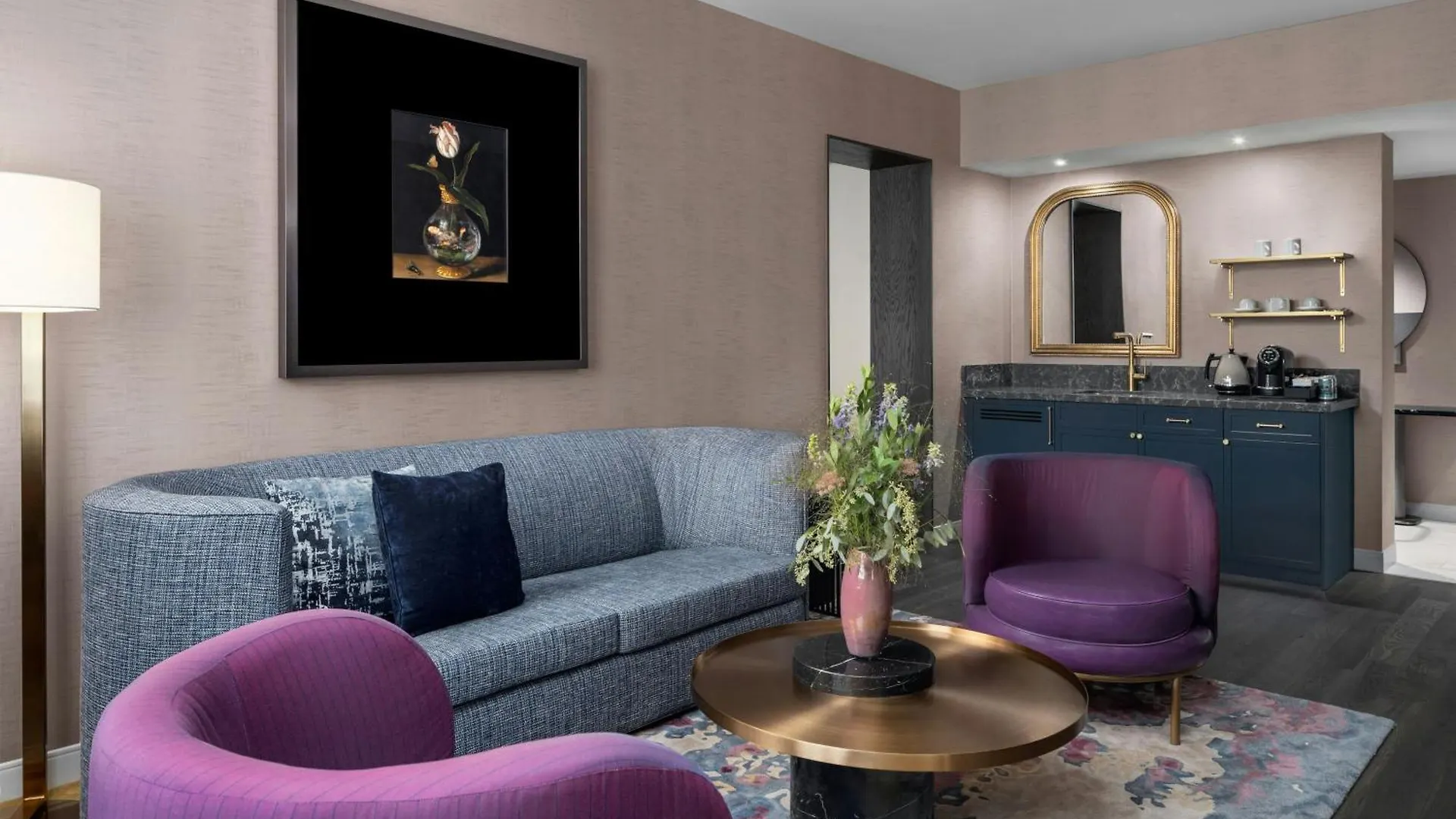 ****  The Dorian, Autograph Collection Hotel YYC Kanada